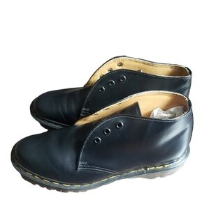 Vintage Dr. Martens Original P21 C1637 Black Smooth Leather Shoes